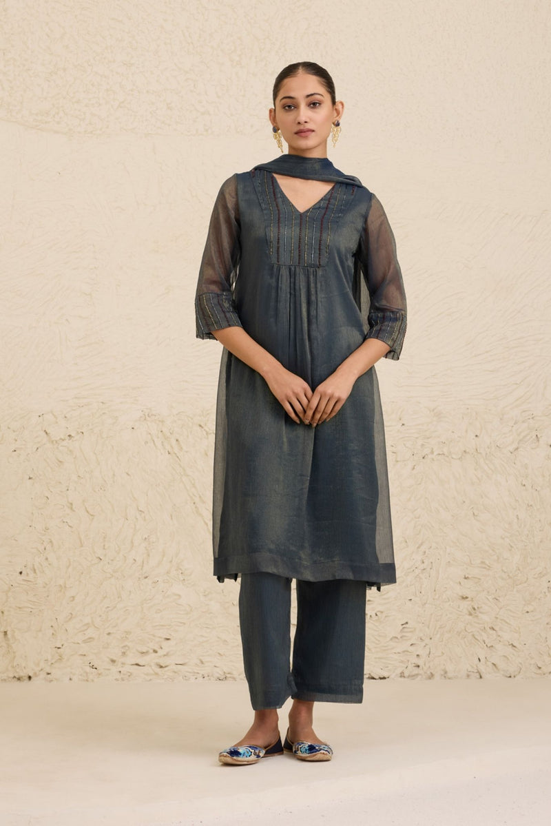 Veda Kurta Set