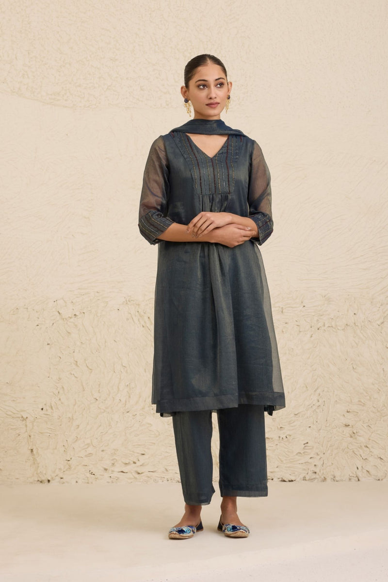 Veda Kurta Set