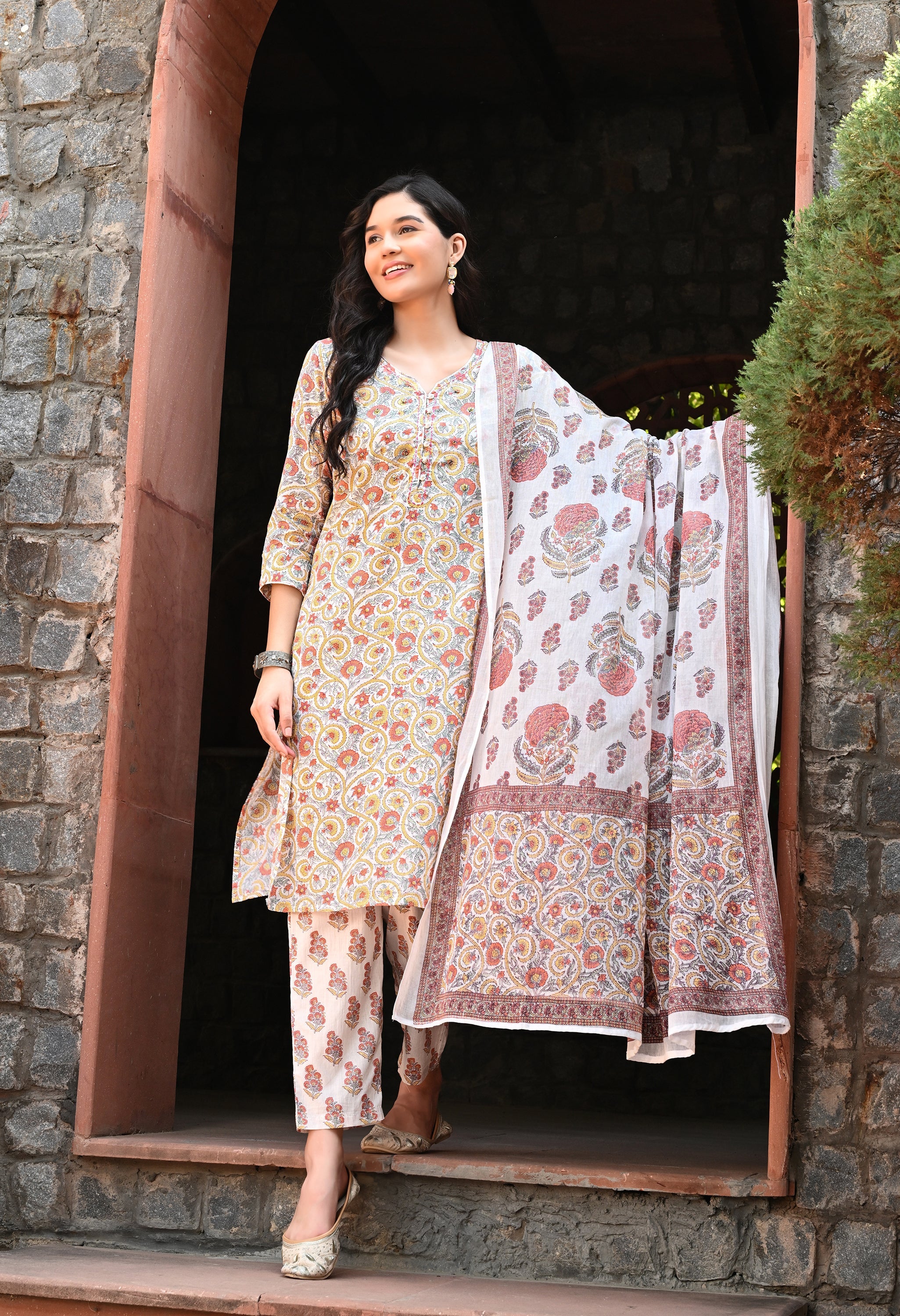 Florian Kurta Pant Dupatta Set