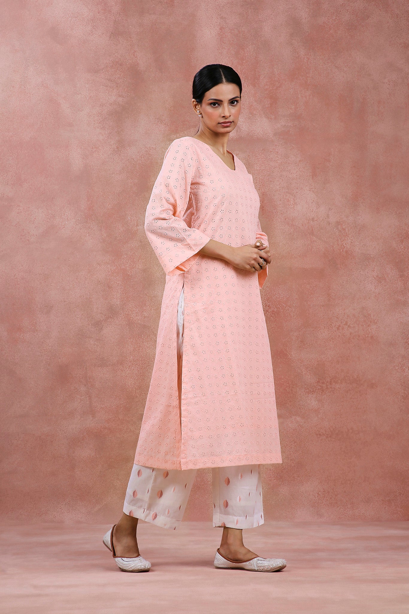 Gia Kurta Set