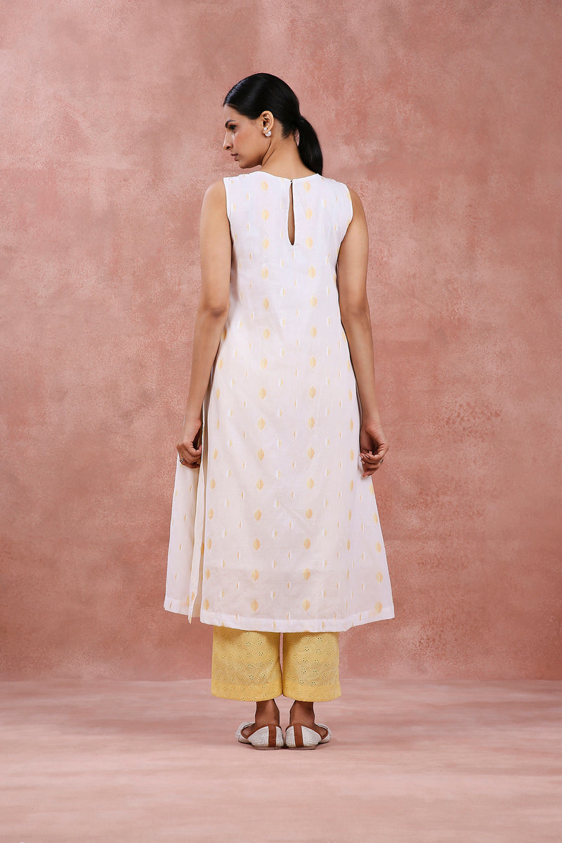 Nitya Kurta Set