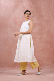 Nitya Kurta Set