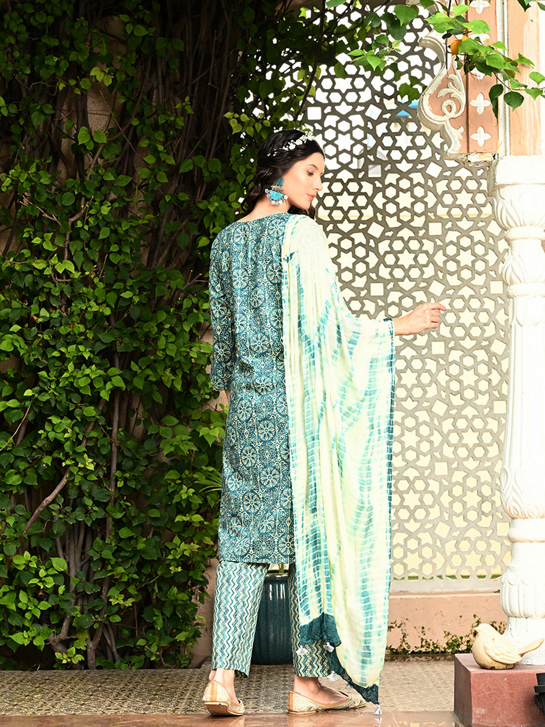 Mihika Kurta Pant Dupatta Set