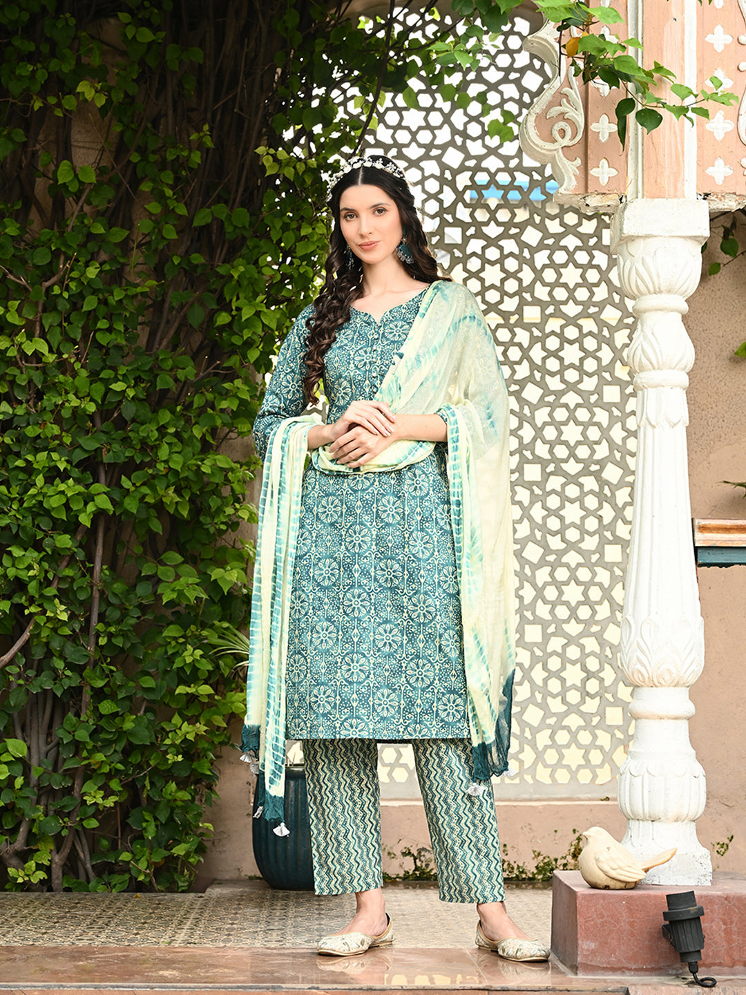 Mihika Kurta Pant Dupatta Set