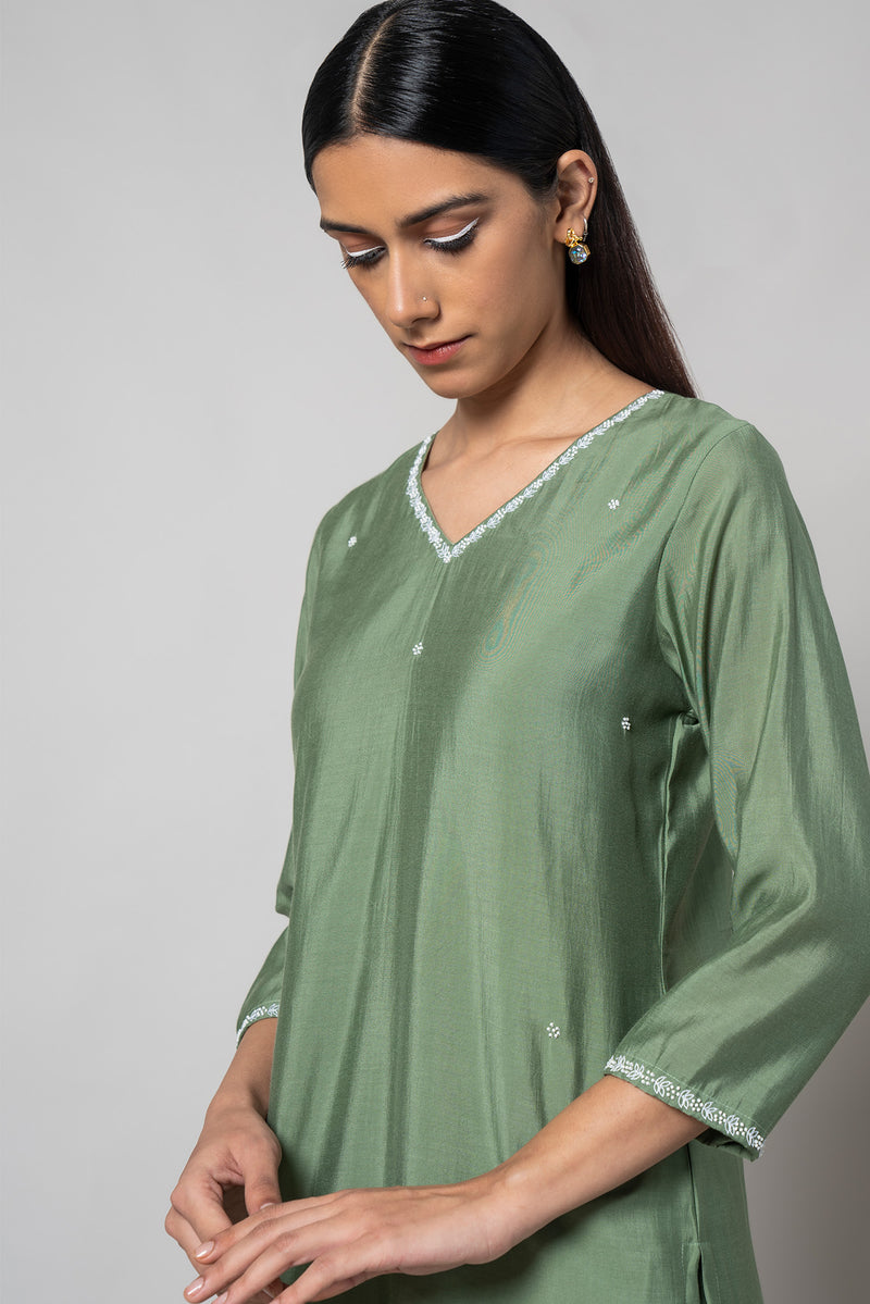 Spanish Green Hand Embroidered-Silk Kurta Set - House of Ayuda